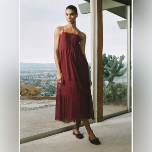 NWT ZARA LACE MIDI DRESS size: M🌺